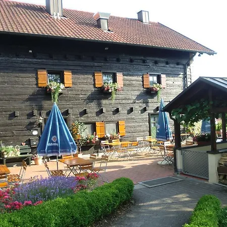 Guest house St. Georg Mit Moststueberl Bad Griesbach (Bavaria)