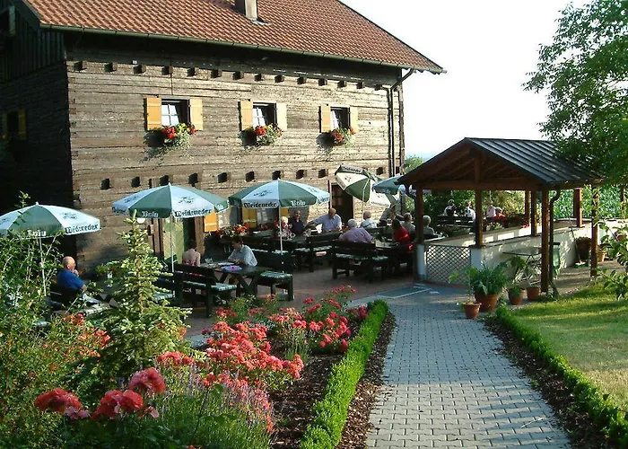 بيت ضيافة St. Georg Mit Moststueberl 4*