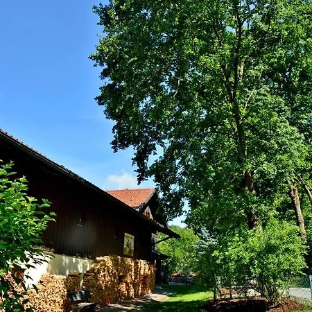 St. Georg Mit Moststüberl Gasthof