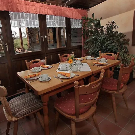 Gasthof St. Georg Mit Moststüberl