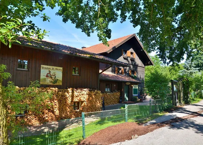 St. Georg Mit Moststueberl 4*